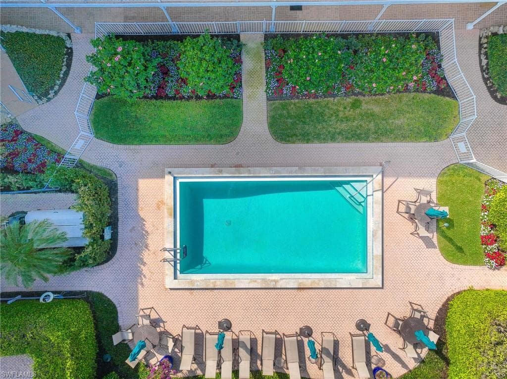 1222 Gordon Dr 15, Naples, FL 34102-30
