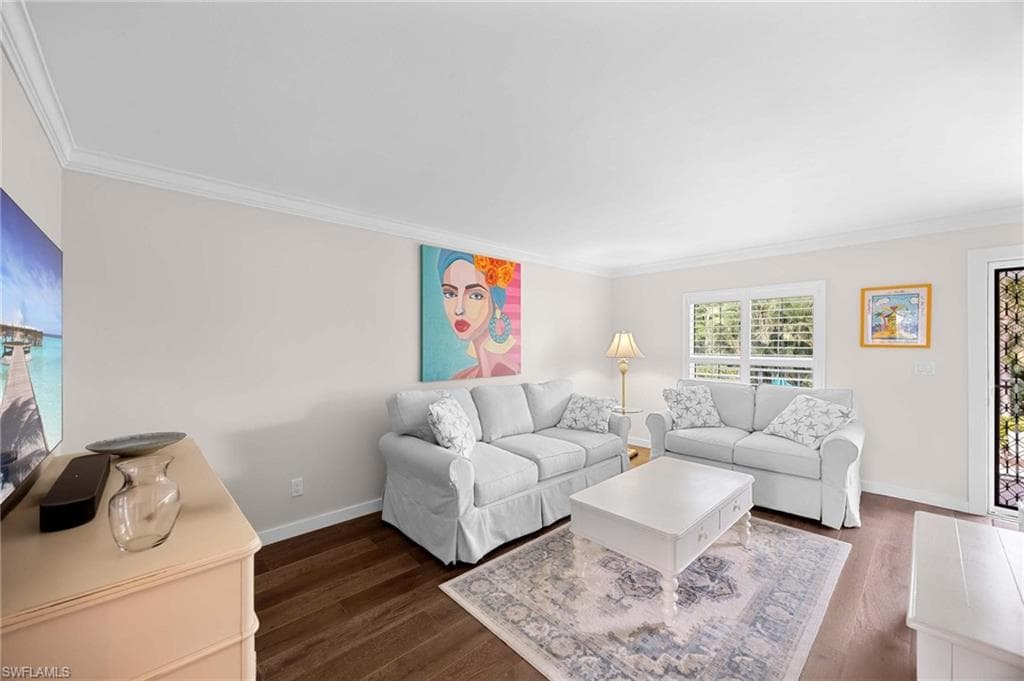1222 Gordon Dr 15, Naples, FL 34102-4
