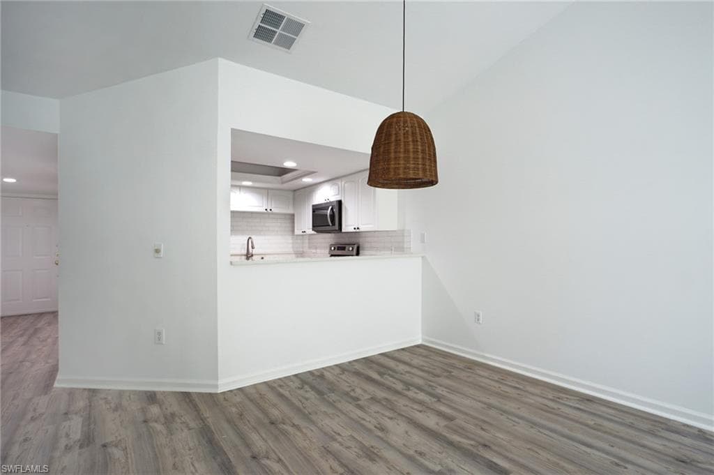 5895 Chanteclair Dr 126, Naples, FL 34108-10