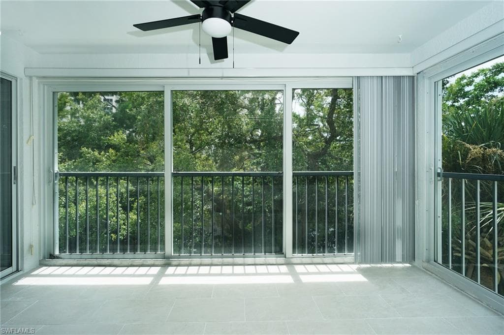 5895 Chanteclair Dr 126, Naples, FL 34108-15