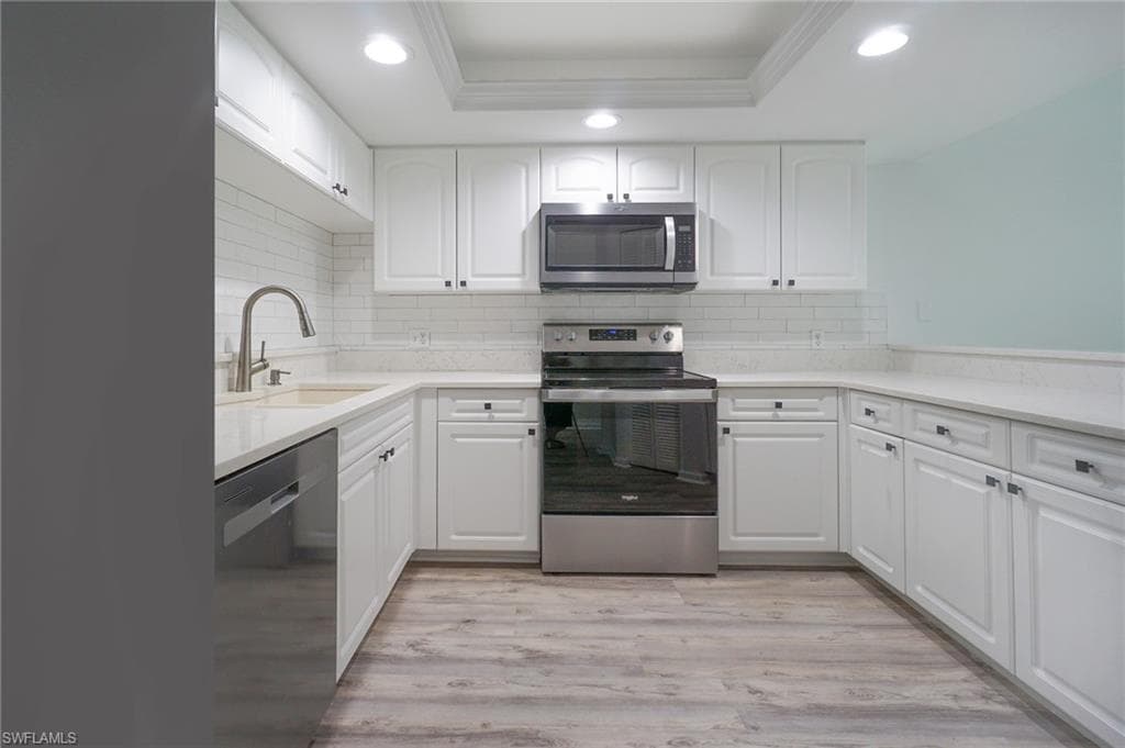 5895 Chanteclair Dr 126, Naples, FL 34108-4