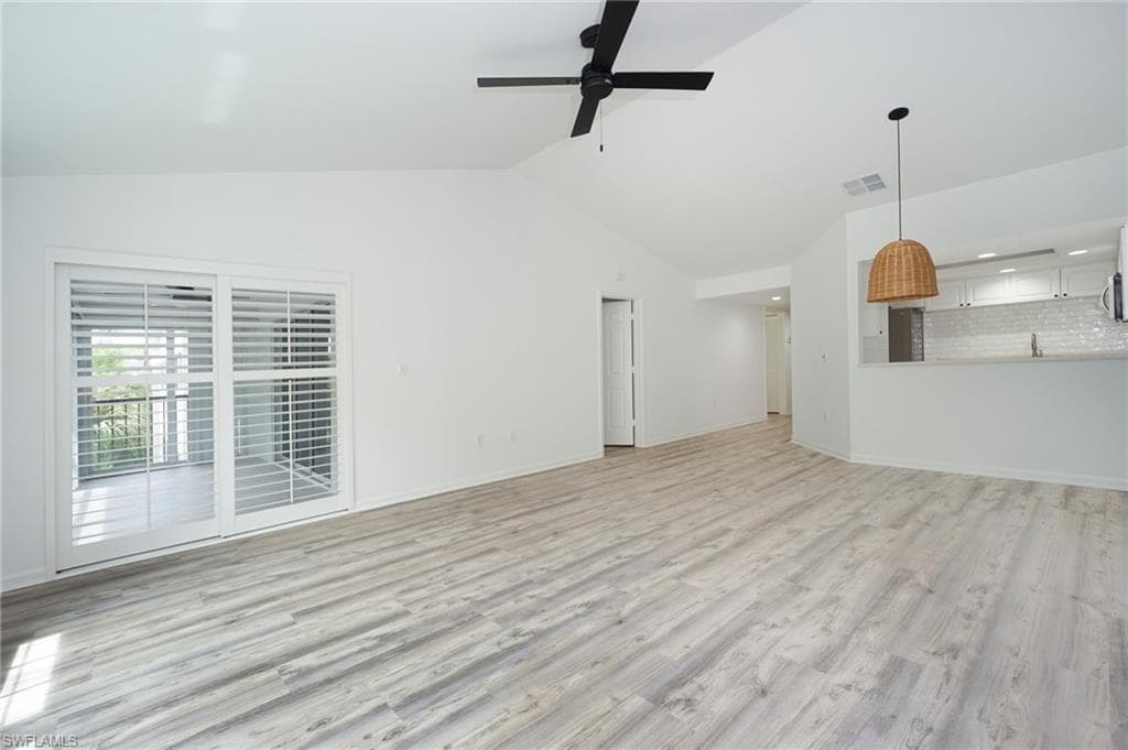 5895 Chanteclair Dr 126, Naples, FL 34108-7