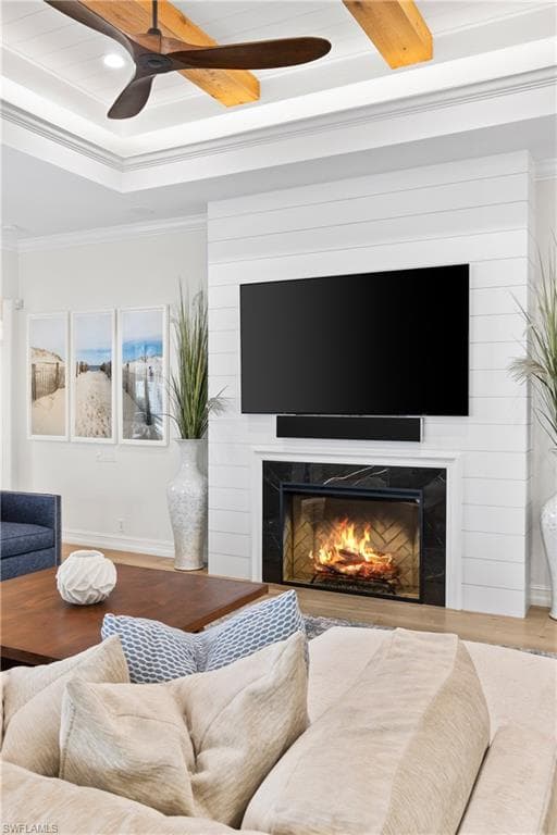 6064 Fairway Ct, Naples, FL 34110-41