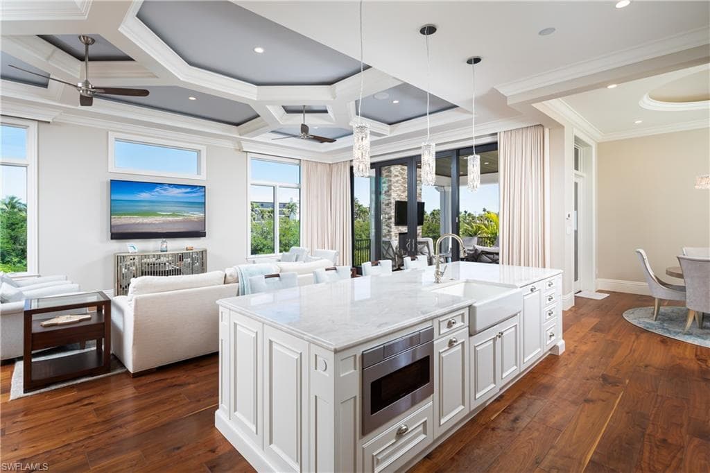 171 Topanga Dr, Bonita Springs, FL 34134-12