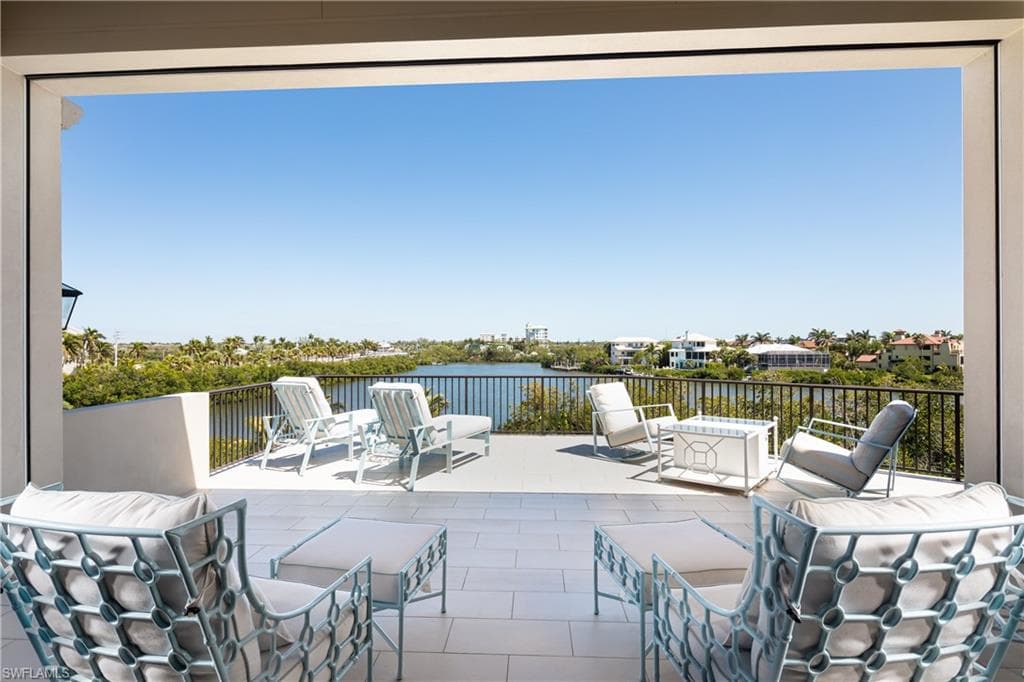 171 Topanga Dr, Bonita Springs, FL 34134-25