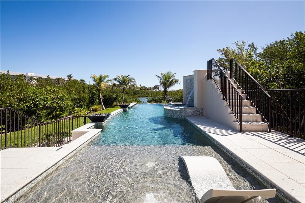 171 Topanga Dr, Bonita Springs, FL 34134-3