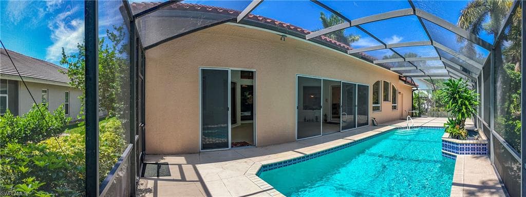 2136 Harlans Run, Naples, FL 34105-32