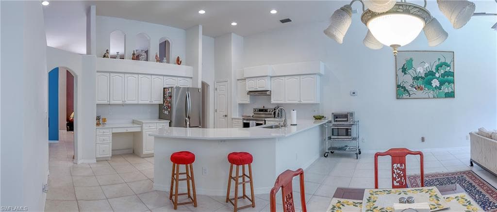 2136 Harlans Run, Naples, FL 34105-3