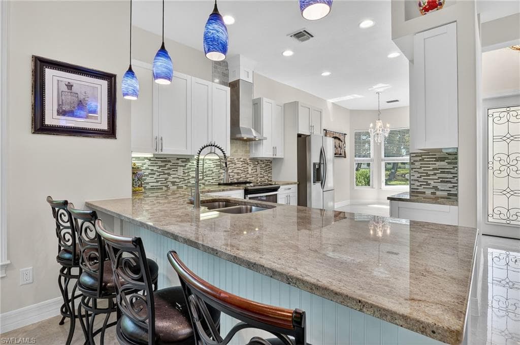 2769 Linda Dr, Naples, FL 34112-14