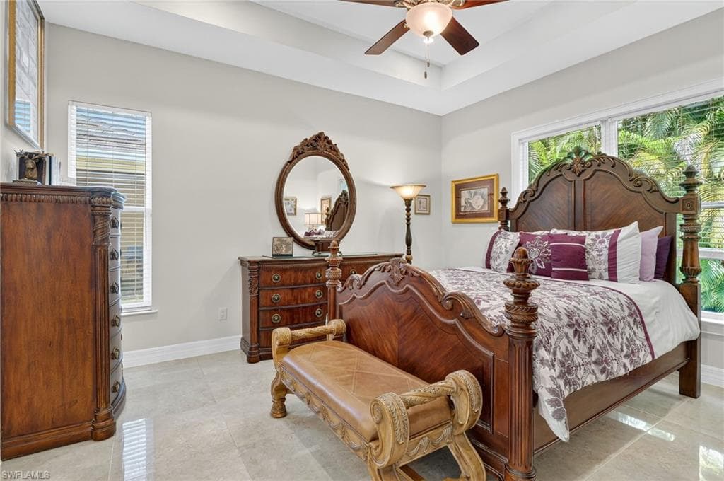 2769 Linda Dr, Naples, FL 34112-19