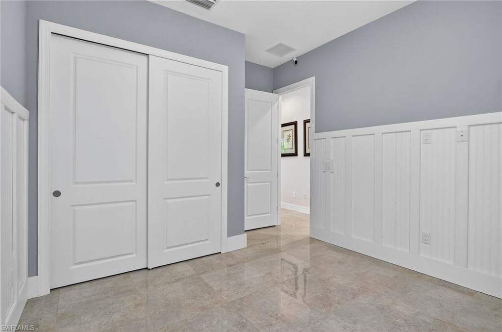 2769 Linda Dr, Naples, FL 34112-29