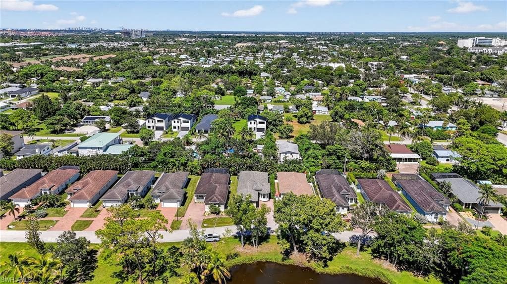 2769 Linda Dr, Naples, FL 34112-43