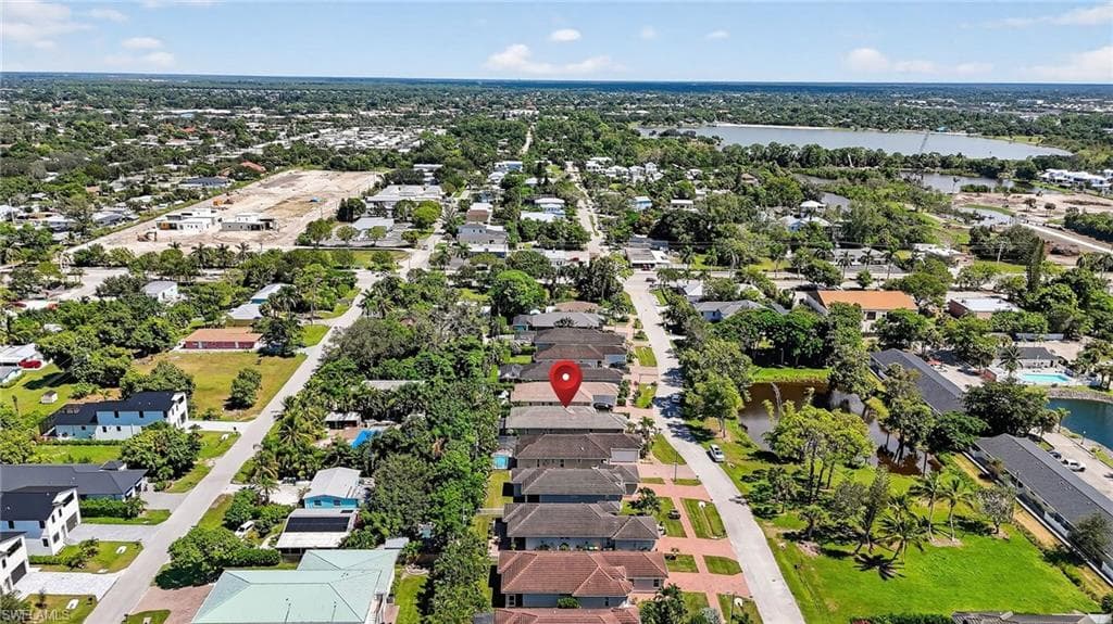 2769 Linda Dr, Naples, FL 34112-48