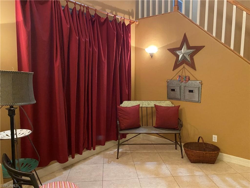 9937 Ortega Ln, Bonita Springs, FL 34135-17