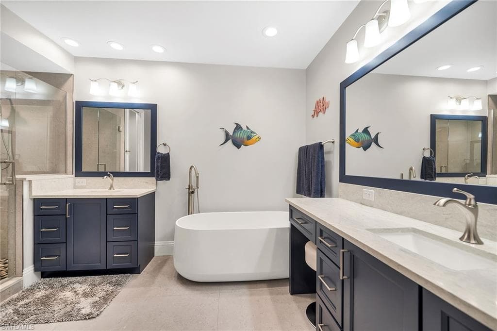 6433 Legacy Cir 1301, Naples, FL 34113-22