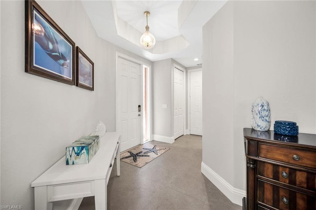 6433 Legacy Cir 1301, Naples, FL 34113-4
