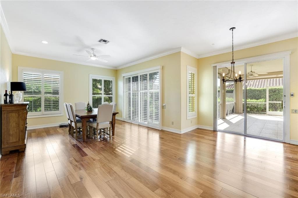 2032 Castle Garden Ln, Naples, FL 34110-10