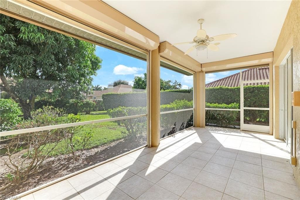 2032 Castle Garden Ln, Naples, FL 34110-23