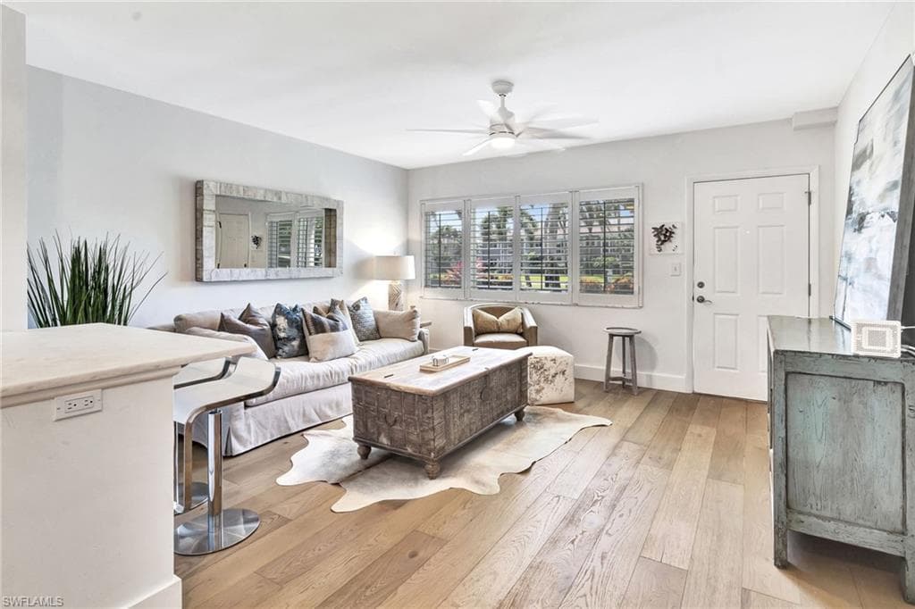 421 12th Ave S A3, Naples, FL 34102-2