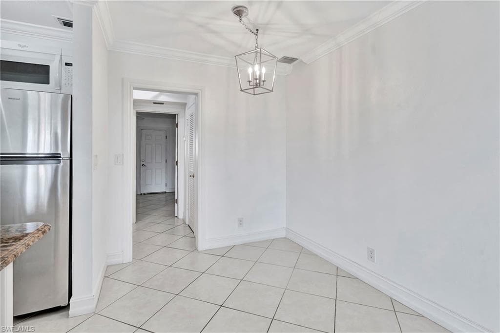 421 12th Ave S A4, Naples, FL 34102-9