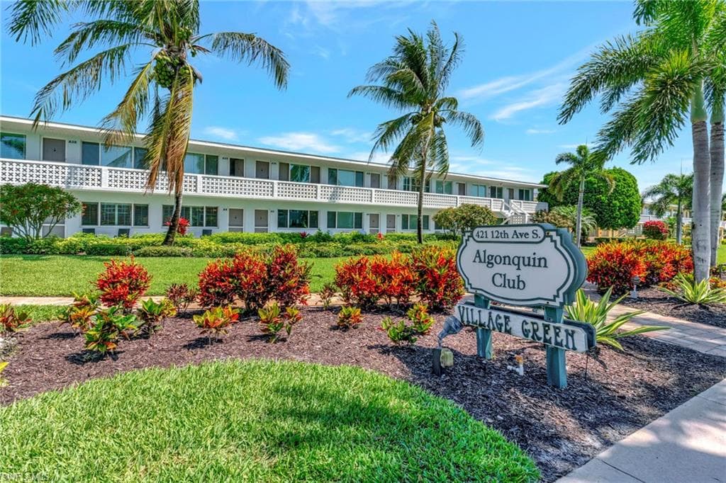 421 12th Ave S A4, Naples, FL 34102-14