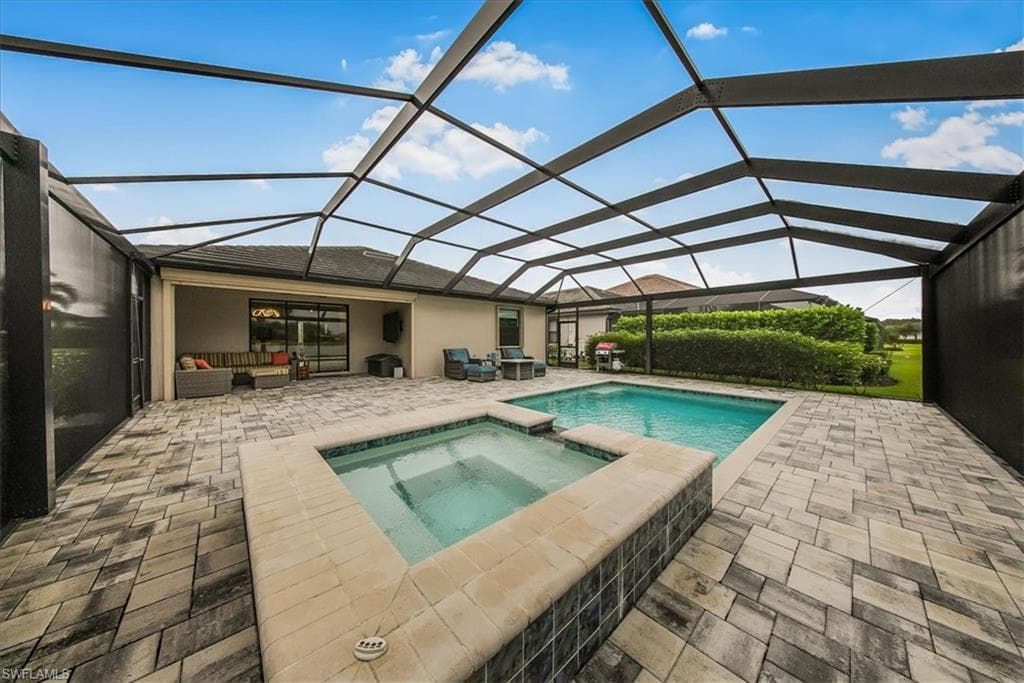 19862 Bittersweet Ln, Estero, FL 33928-3