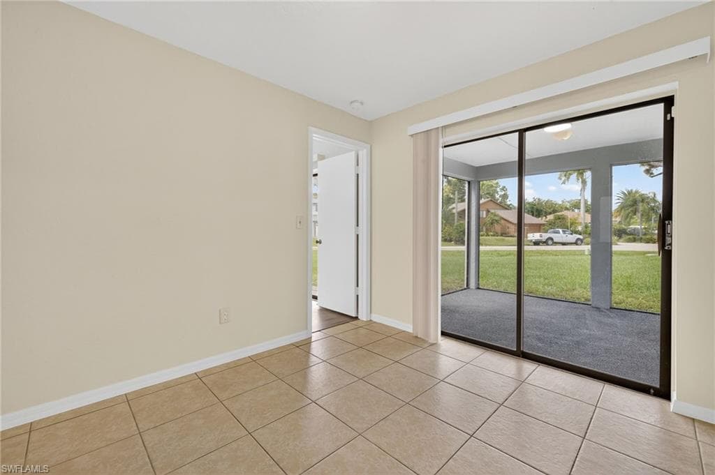 18294 Lee Rd, Fort Myers, FL 33967-22