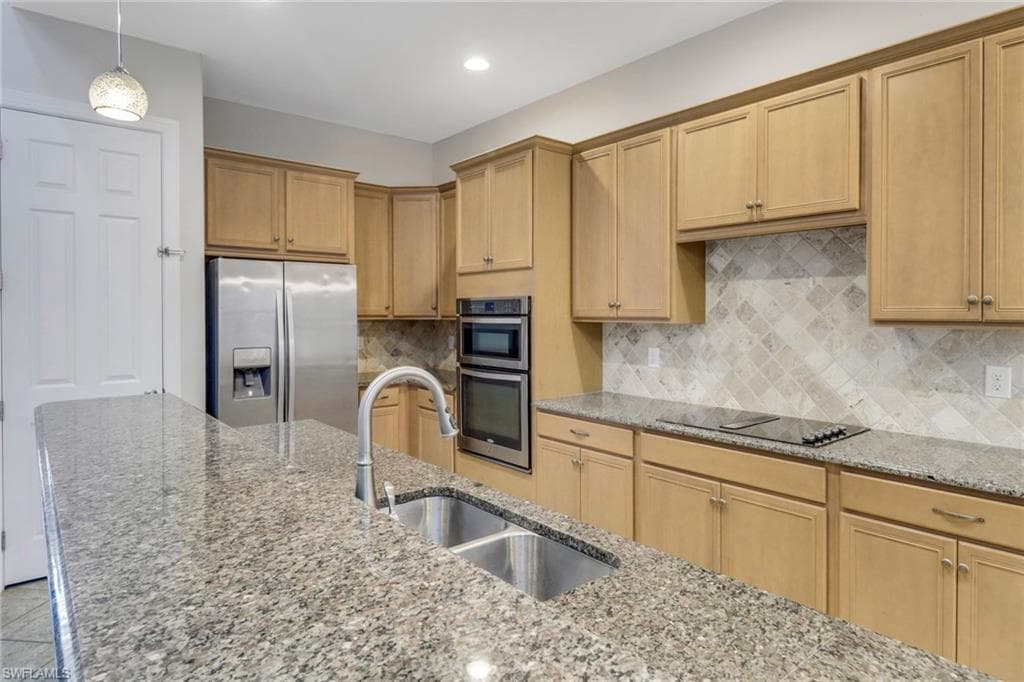 7787 Martino Cir, Naples, FL 34112-29