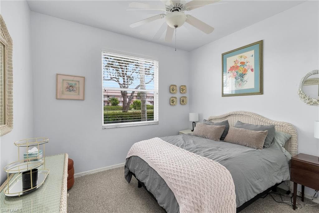 1000 Mainsail Dr S 112, Naples, FL 34114-14