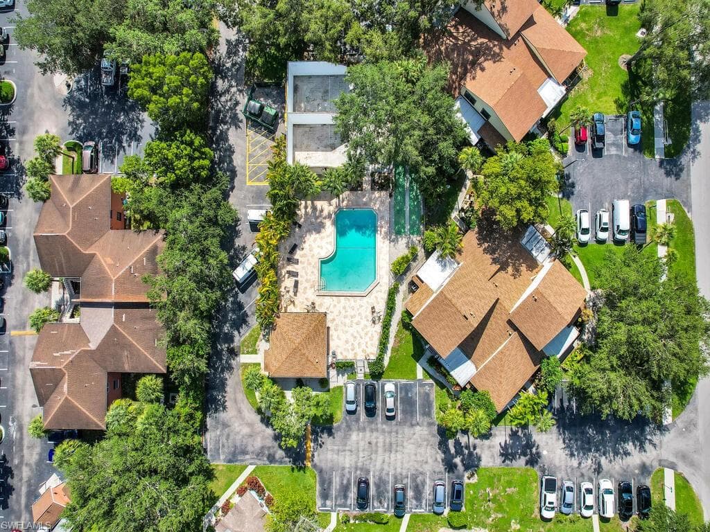 2160 43rd Ter SW 49, Naples, FL 34116-22