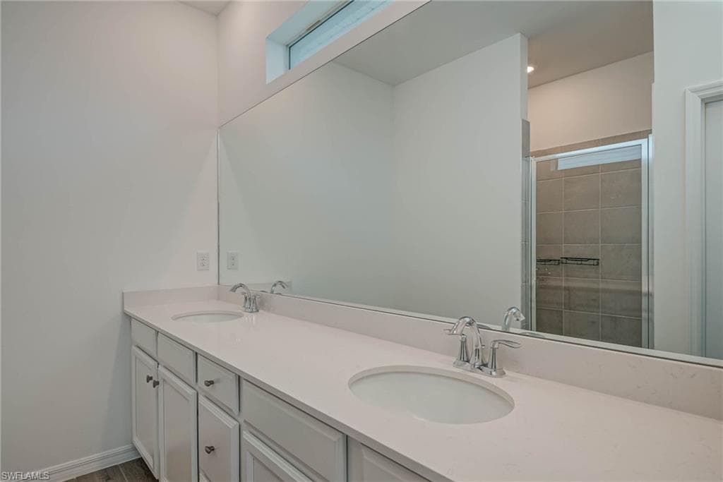 2667 Scarlet Way, Naples, FL 34120-12