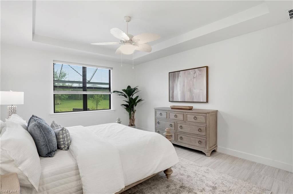 1778 Terreno Blvd, Naples, FL 34120-16