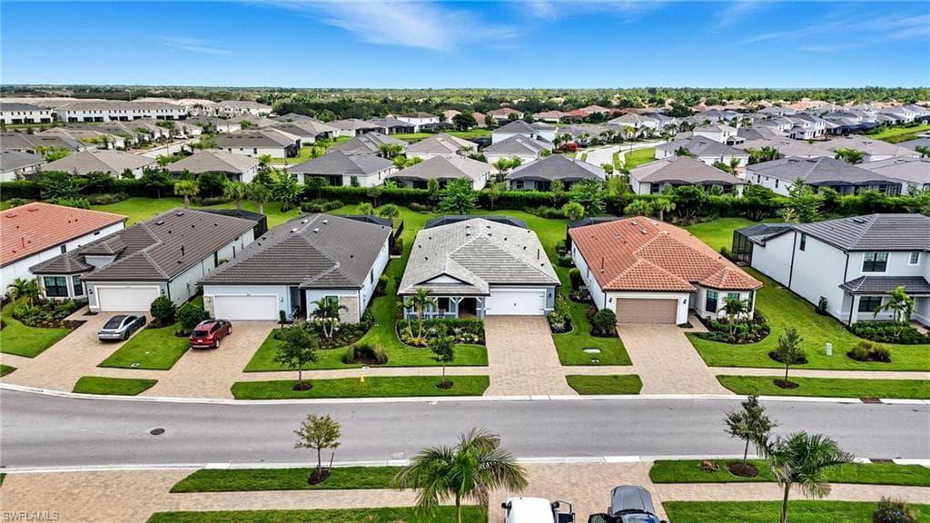 1778 Terreno Blvd, Naples, FL 34120-4