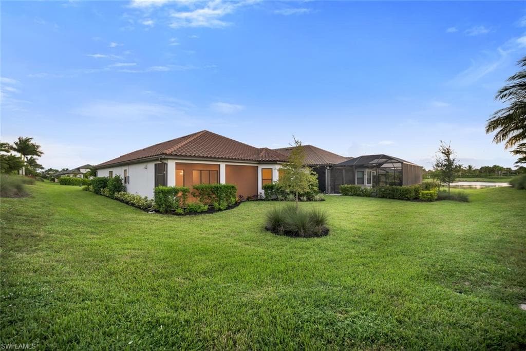 15107 Pescara St, Naples, FL 34114-19