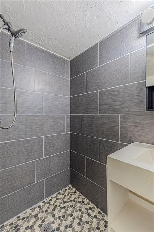 9395 Pennsylvania Ave 24, Bonita Springs, FL 34135-34