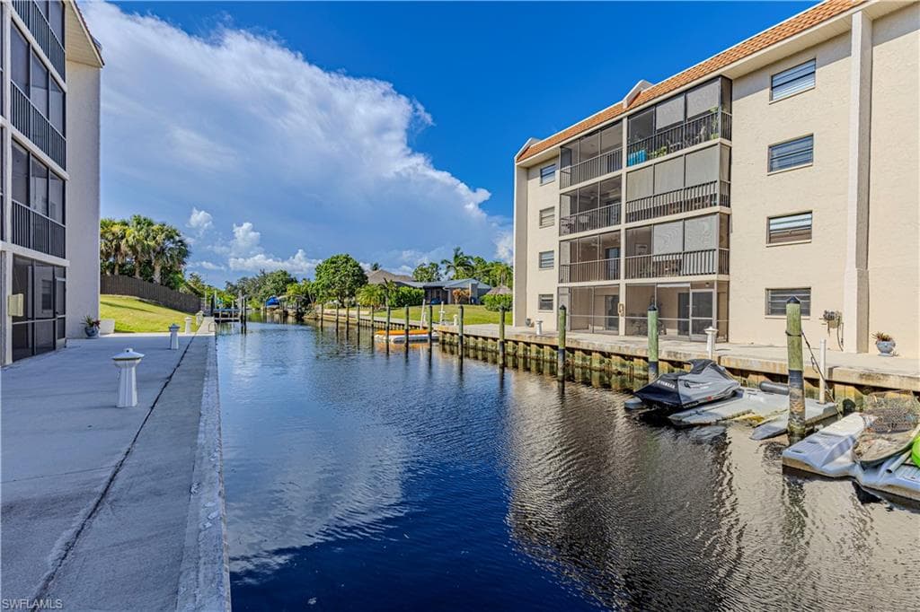 9395 Pennsylvania Ave 24, Bonita Springs, FL 34135-3