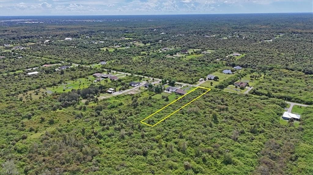 745 41st Ave NW, Naples, FL 34120-9