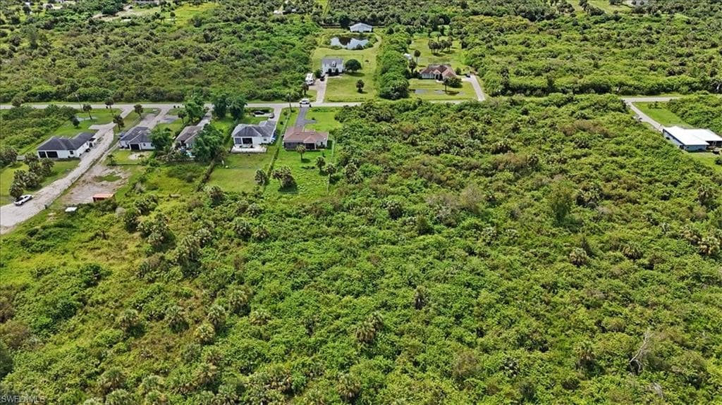 745 41st Ave NW, Naples, FL 34120-16