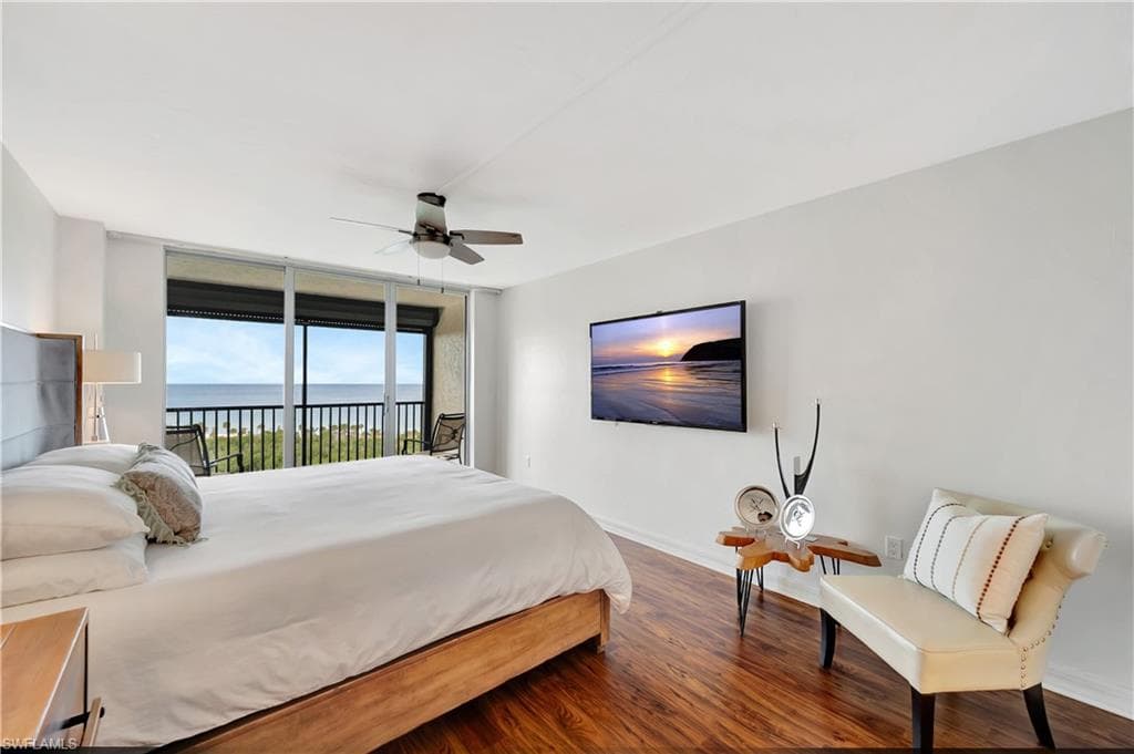 11 Bluebill Ave 1101, Naples, FL 34108-26