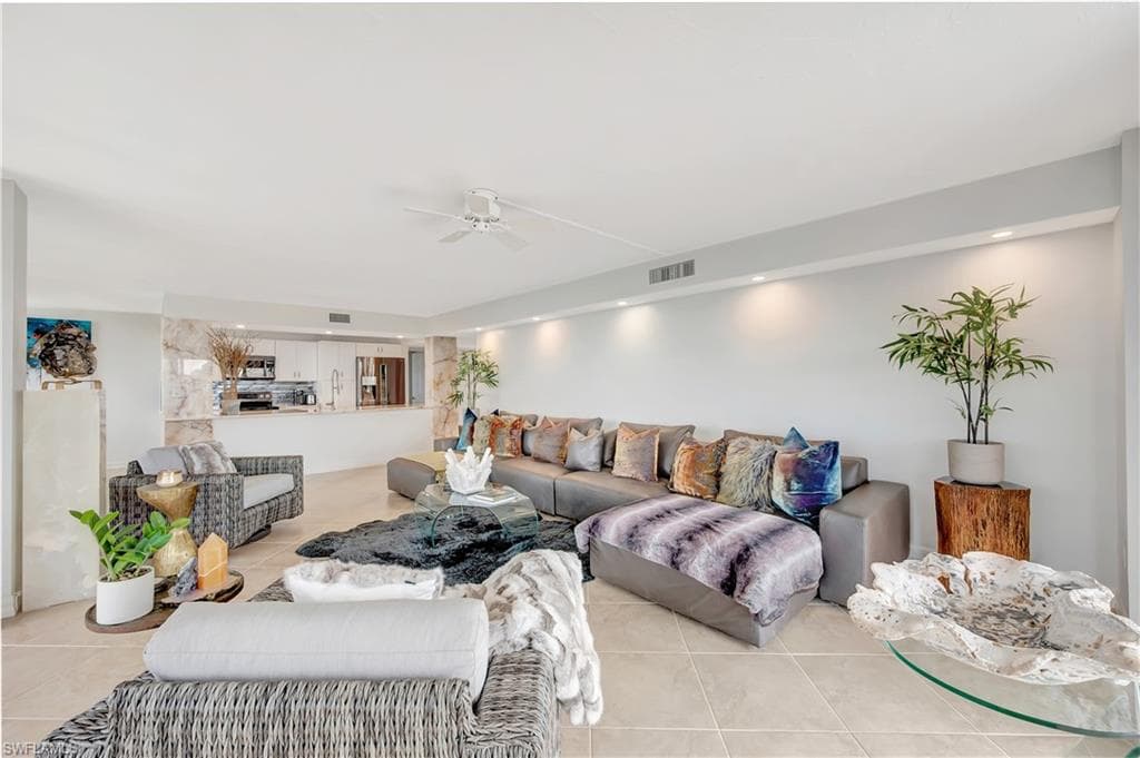 11 Bluebill Ave 1101, Naples, FL 34108-36