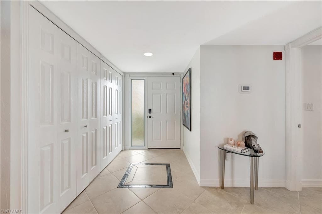 11 Bluebill Ave 1101, Naples, FL 34108-39