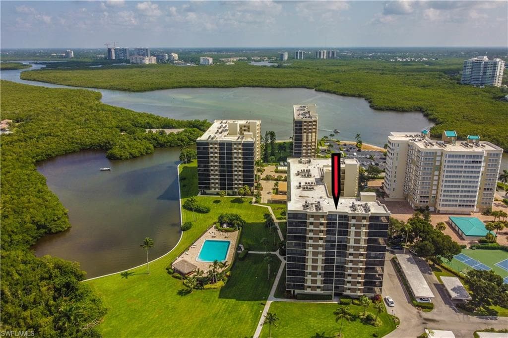 11 Bluebill Ave 1101, Naples, FL 34108-3