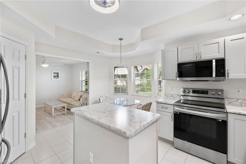 3572 Windjammer Cir 1403, Naples, FL 34112-9