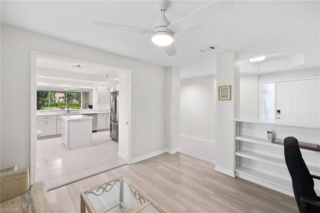 3572 Windjammer Cir 1403, Naples, FL 34112-12