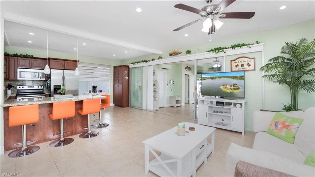 132 Gardenia St, Tavernier, FL 33070-10