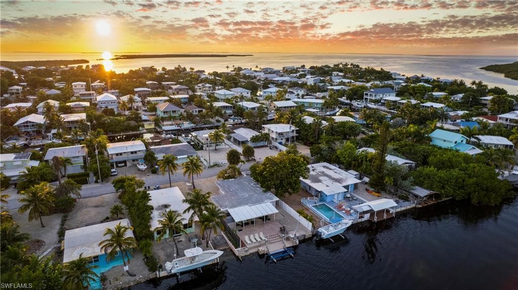 132 Gardenia St, Tavernier, FL 33070-30