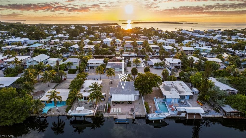 132 Gardenia St, Tavernier, FL 33070-33