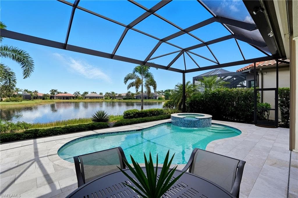 6376 Costa Cir, Naples, FL 34113-39