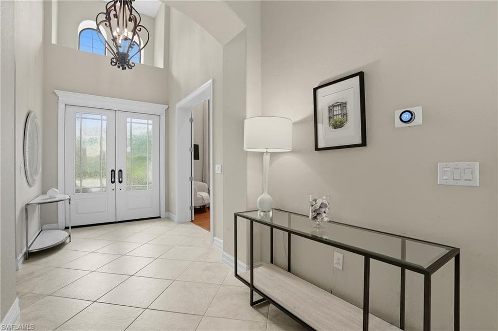 6376 Costa Cir, Naples, FL 34113-4