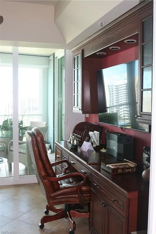 3971 Gulf Shore Blvd N 1404, Naples, FL 34103-22